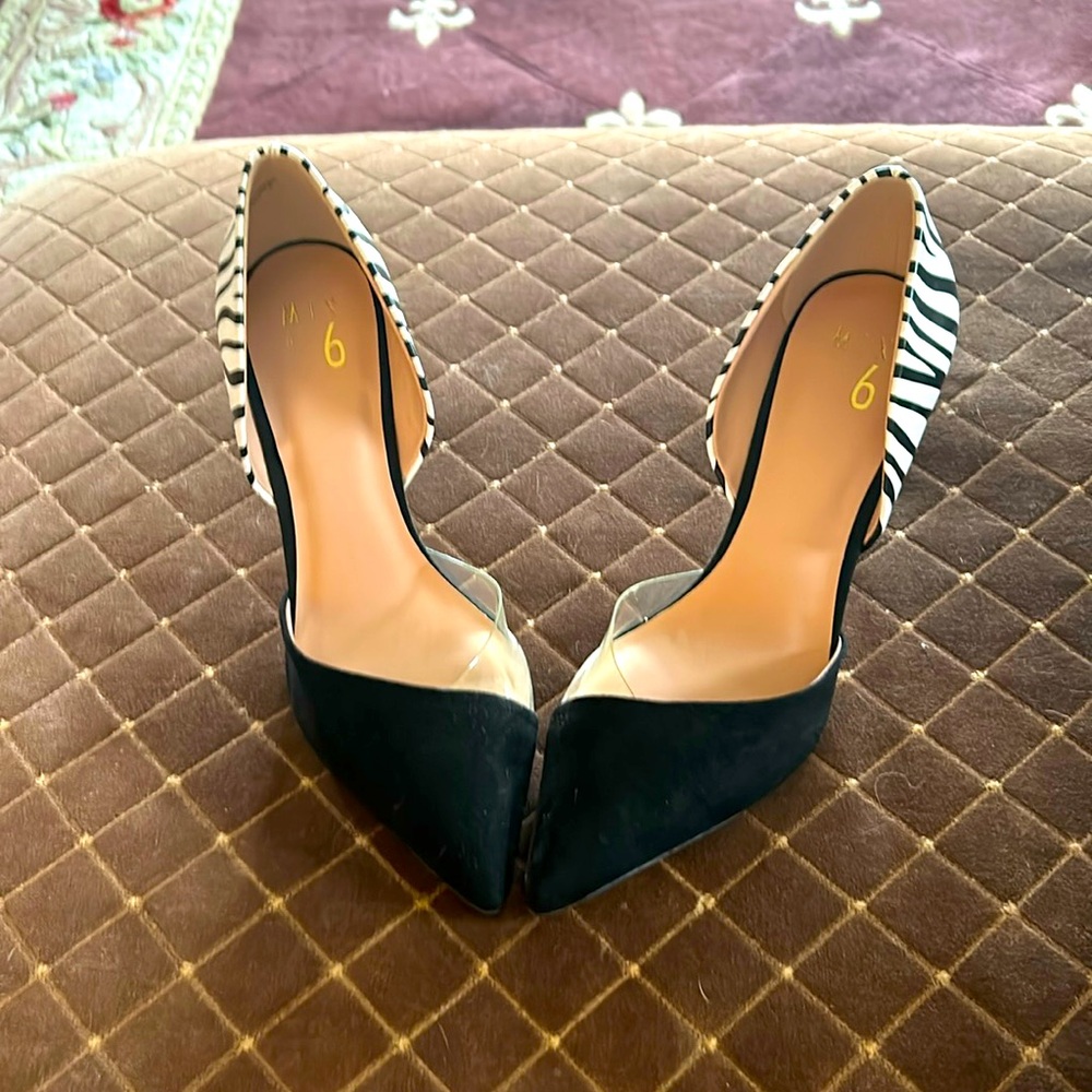 Zebra heels